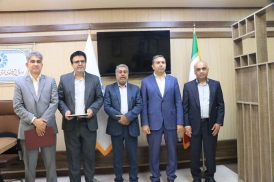 باحضور مدیرکل امور اقتصادی و دارایی استان؛ مراسم تودیع و معارفه ذیحساب اداره‌کل کتابخانه‌های هرمزگان برگزار شد