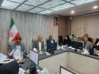 استاندار هرمزگان در کارگروه رفع موانع تولید:   در شرایط جنگی نباید گرفتار خودتحریمی و بروکراسی شویم